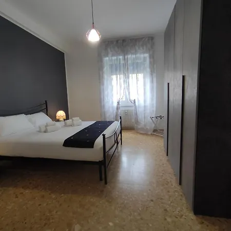 Silvia Apartment *